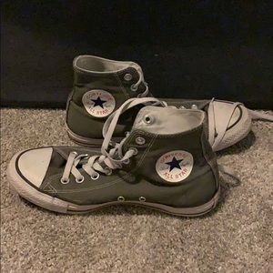Size 9 Women’s Grey Converse- Lightly Worn